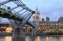 Ponte do Milênio, Londres