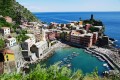 Cidade de Vernazza em Ligúria, Itália