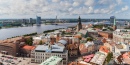 Vista de Riga da Igreja de St. Peter, Letônia