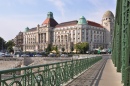 Hotel Gellért e a Ponte Szabadság, Budapeste