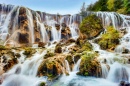Cachoeiras de Pearl, Vale Jiuzhaigou, China