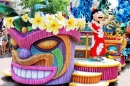 Voos de Fantasia Desfilam na Disneyland