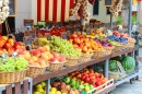 Tenda da Fruta no Mercado Italiano