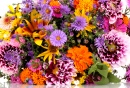 Buquê Bonito de Flores Brilhantes