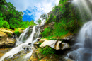 Cachoeira no Parque Nacional da Tailândia