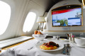 Interior do Airbus A380 da Emirates