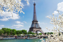 Torre Eiffel sobre o Rio Sena, Paris
