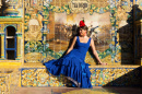 Mulher Espanhola em Roupas de Flamenco