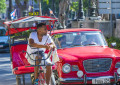 Motorista de Riquixá Cubano em Havana