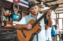Guitarrista em Havana, Cuba