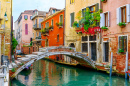 Canal Estreito em Veneza