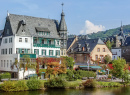 Rio Moselle e Cidade de Cochem, Alemanha