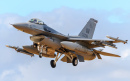 Avião Caça da Força Aérea dos Estados Unidos F-16 Fighting Falcon