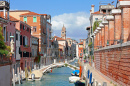 Canal em Veneza, Itália