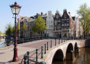 Canais e Pontes de Amsterdã