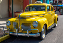 Táxi vintage amarelo em Orlando, Flórida