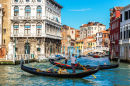 Gôndola no Canal Grande em Veneza