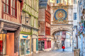 Gros Horloge Street no inverno, Rouen