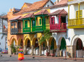 Varandas coloridas em Cartagena, Colômbia
