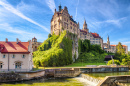 Castelo de Sigmaringen em um penhasco, Alemanha