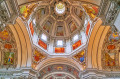 Interior barroco da Catedral de Salzburgo