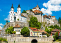 Castelo e Igreja de Aarburg na Suíça