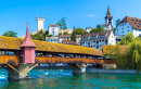 Ponte Spreuer sobre o rio Reuss, Lucerna