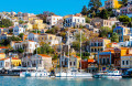 Vista do porto, ilha de Symi, Grécia