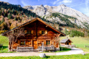 Antiga casa de fazenda em Karwendel, Áustria