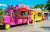 Food Trucks coloridos, Ilha de Hainan, China