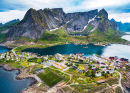 Vista aérea de uma das Ilhas Lofoten, Noruega