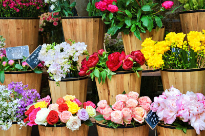 Entrada para uma floricultura em Paris, França