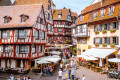 Casas em enxaimel em Colmar, França