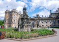 O Palácio de Holyroodhouse, Edimburgo, Reino Unido