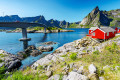 Paisagem de verão das ilhas Lofoten, Noruega