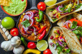 Menu Mexicano com Tacos e Guacamole