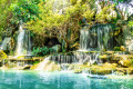 Cachoeira no jardim, Ratchaburi, Tailândia