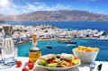 Comida grega na bela ilha de Mykonos