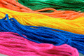 Close-up de fios de algodão coloridos
