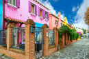 Casas coloridas na ilha de Burano, Itália