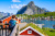 Vista espetacular de Reine, Ilhas Lofoten, Noruega