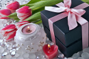 Caixa, Velas e Tulipas