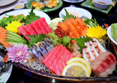 Conjunto de Sushi e Sashimi