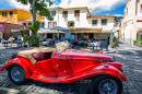 Carro MG Vintage na Cidade Velha de Funchal, Madeira