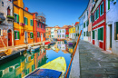 Casas Coloridas em Burano, Veneza, Itália