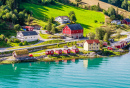 Pequenas Casas em Olden, Noruega
