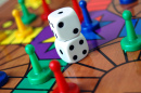 Peões e Dados em Jogos de Tabuleiro