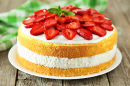 Bolo de Morango Doce