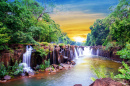 Cachoeira Tad Pha Suam, no Laos