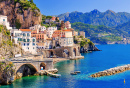Vista de Atrani, Costa Amalfitana, Itália